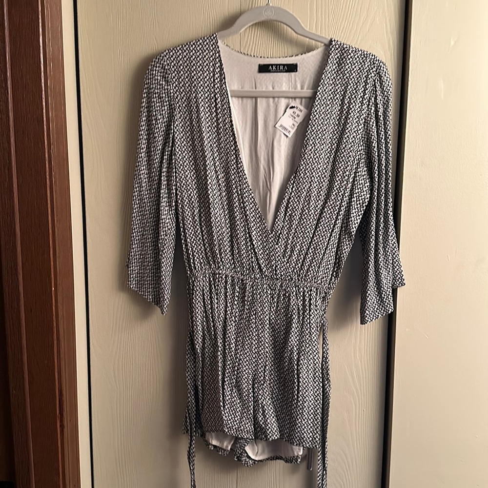 Romper. Black/tan